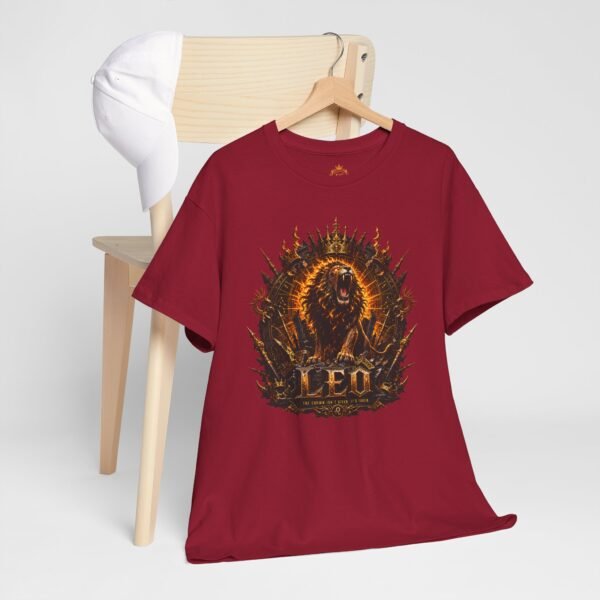 Leo Zodiac Graphic Streetwear T-Shirt