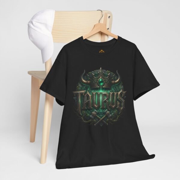 Taurus Crown Graphic Streetwear T-Shirt