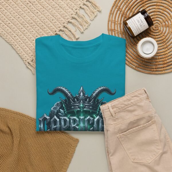 Capricorn Crown Graphic Streetwear T-Shirt