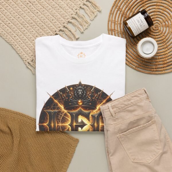 Leo Crown Graphic Streetwear T-Shirt