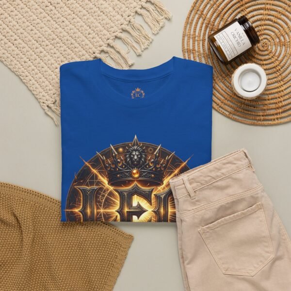 Leo Crown Graphic Streetwear T-Shirt