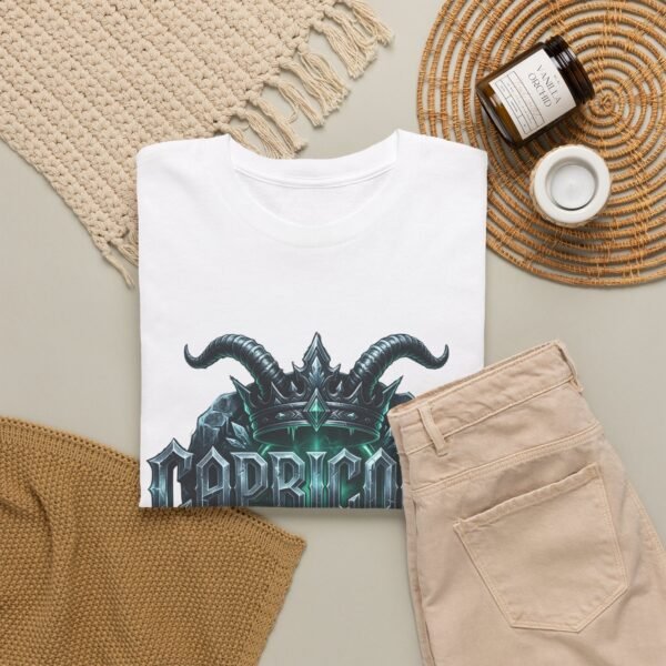 Capricorn Crown Graphic Streetwear T-Shirt