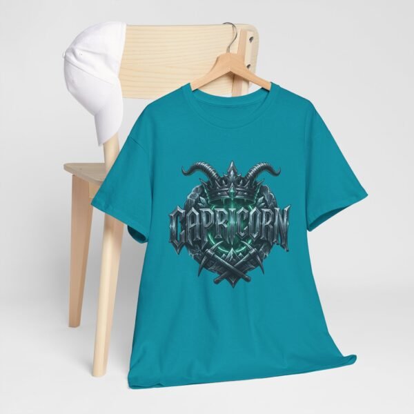 Capricorn Crown Graphic Streetwear T-Shirt