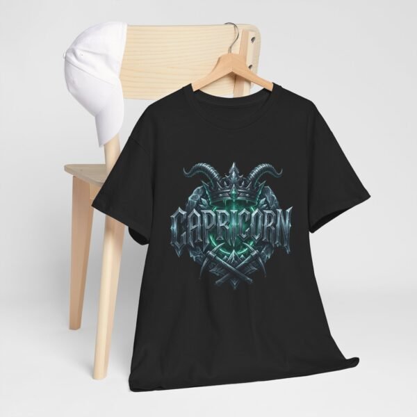 Capricorn Crown Graphic Streetwear T-Shirt