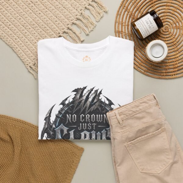 No Crown Just Claws Gothic Graphic T-Shirt
