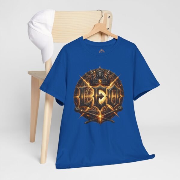 Leo Crown Graphic Streetwear T-Shirt
